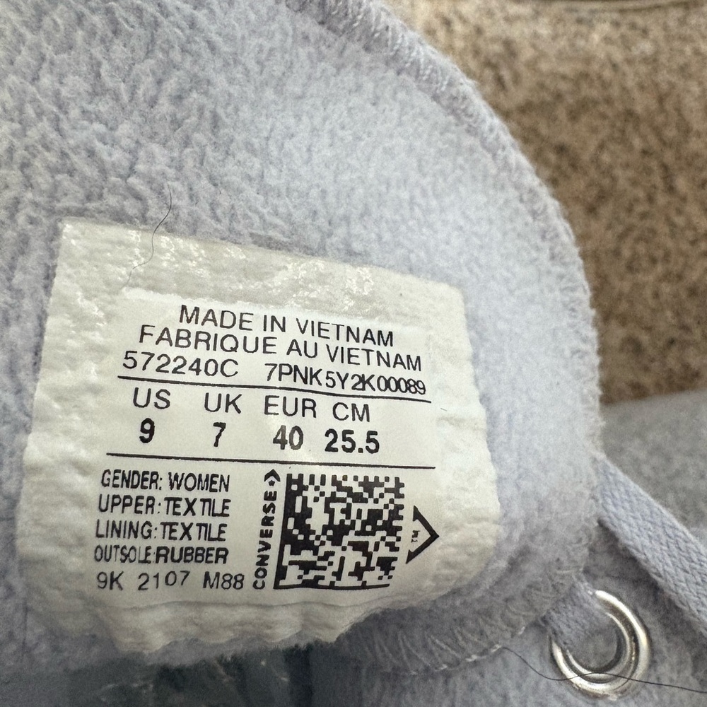 Converse Chuck Taylor All-Star Hi Lift ‘Cozy Club’ Trainer Fuzzy Sherpa Platform - Picture 10 of 10